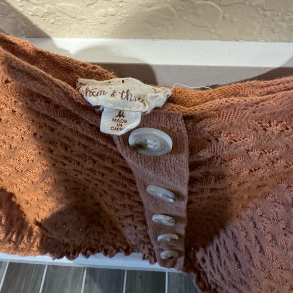 Sweater Tank - Picture 3 of 3